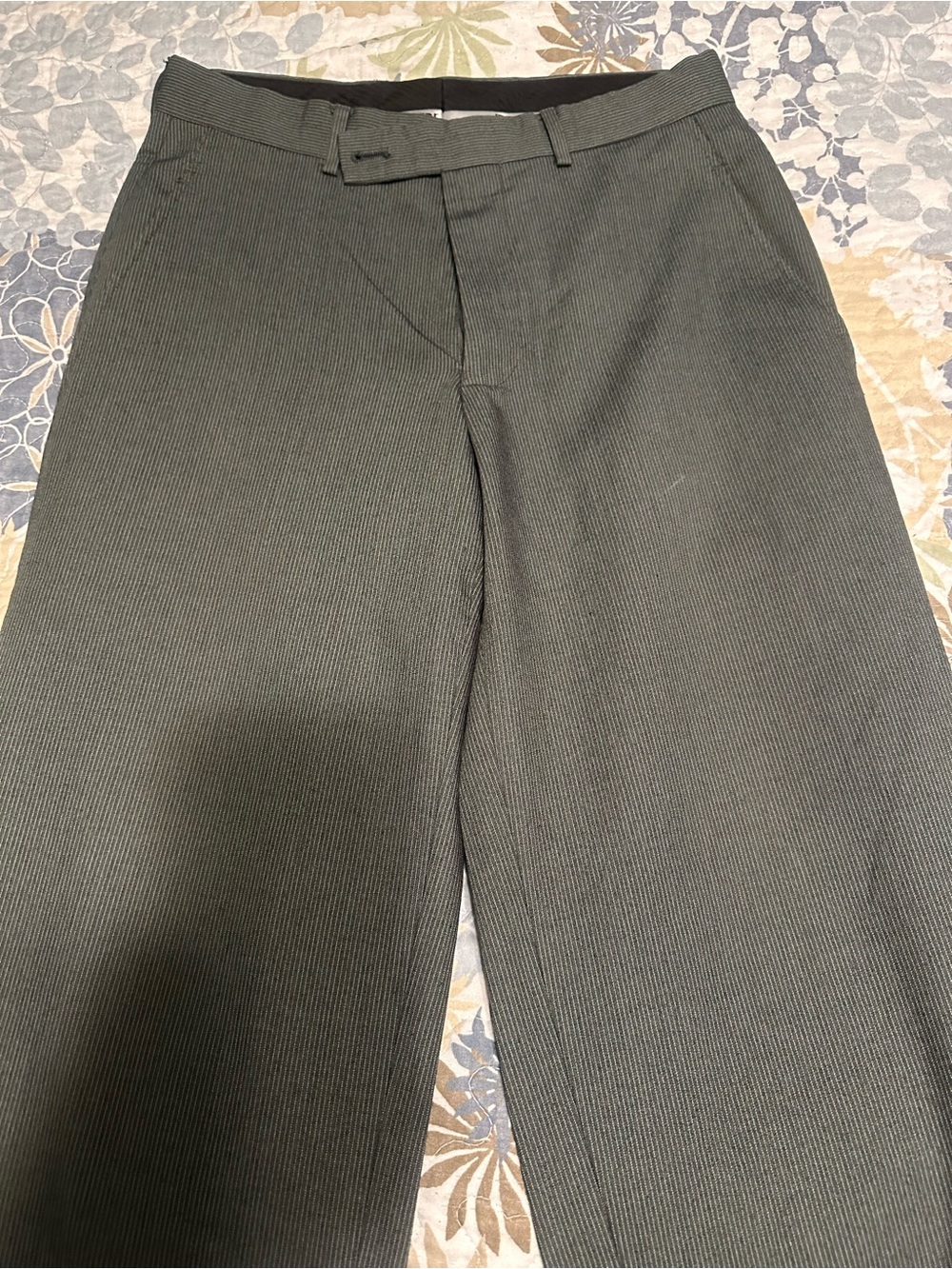 jf j.ferrar Men's Flat Front Dress Pants